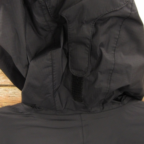 L.L. Bean Black Zipper/Velcro Hooded Windbreaker Mid-Length Men's Jacket - Picture 16 of 16